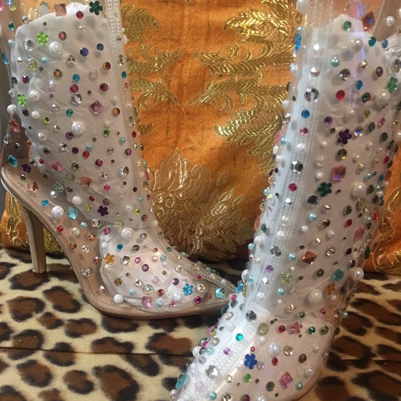 ❤️❤️OFFER BUTTON ❤️❤️Trending Now - Picture 7 of 8